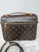 LOUIS VUITTON MONOGRAM METIS POCHETTE