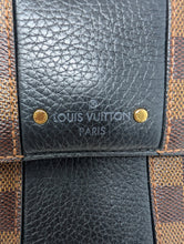 LOUIS VUITTON NOIR BOND STREET BB