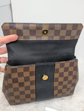 LOUIS VUITTON NOIR BOND STREET BB