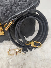 LOUIS VUITTON BLACK EMPREINTE METIS POCHETTE
