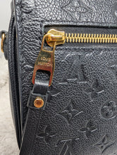 LOUIS VUITTON BLACK EMPREINTE METIS POCHETTE
