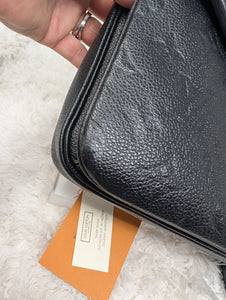 LOUIS VUITTON BLACK EMPREINTE METIS POCHETTE