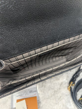LOUIS VUITTON BLACK EMPREINTE METIS POCHETTE