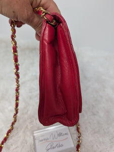 CHANEL RED SMALL VINTAGE FLAP