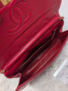 CHANEL RED SMALL VINTAGE FLAP