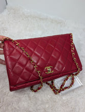 CHANEL RED SMALL VINTAGE FLAP