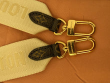 LOUIS VUITTON IVORY MONOGRAM ONTHEGO STRAP, LIKE NEW