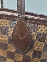 LOUIS VUITTON DE NEVERFULL MM, ROSE BALLERINE INTERIOR