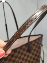 LOUIS VUITTON DE NEVERFULL MM, ROSE BALLERINE INTERIOR