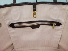 LOUIS VUITTON DE NEVERFULL MM, ROSE BALLERINE INTERIOR