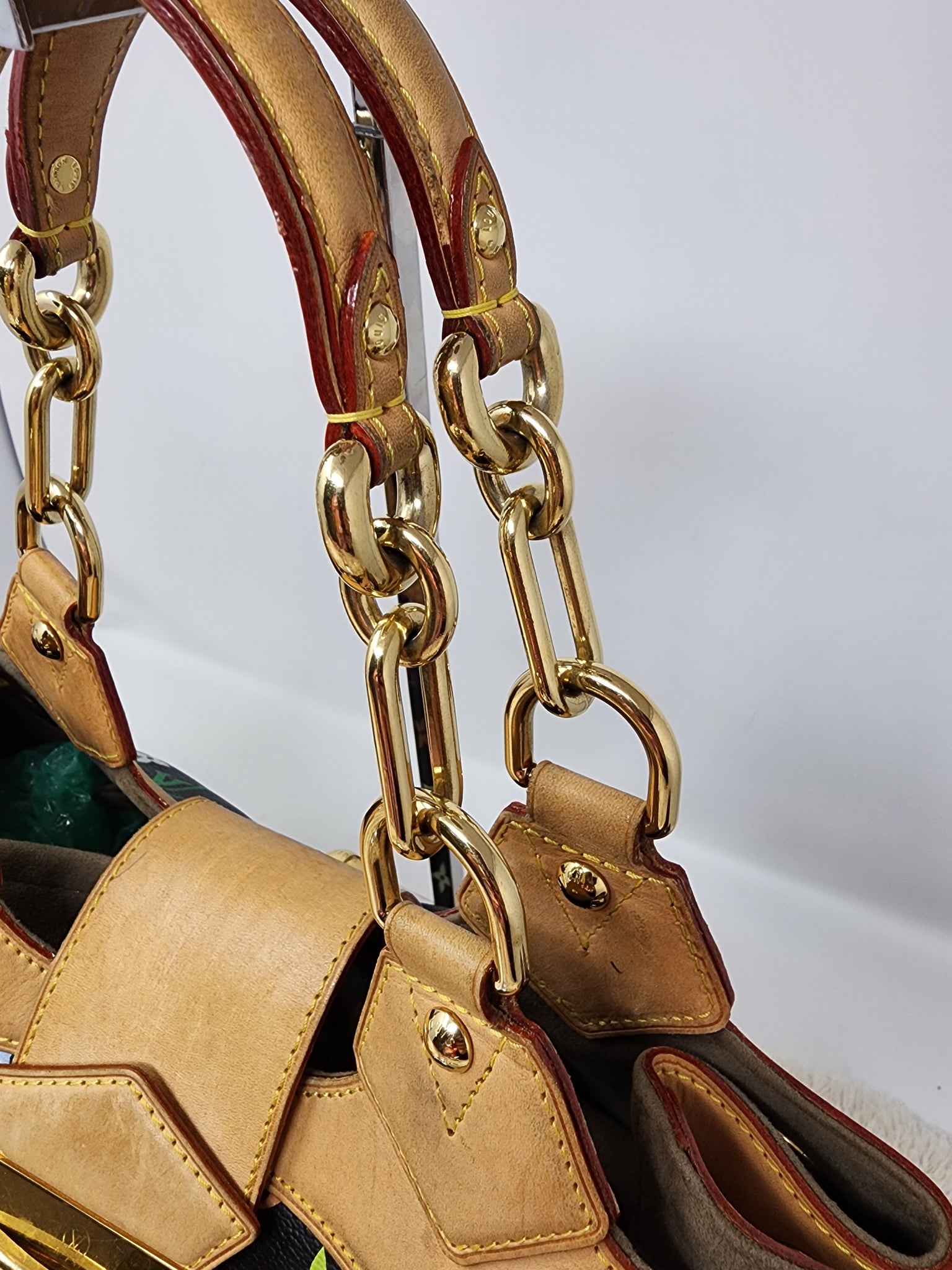 Ursula leather handbag Louis Vuitton Multicolour in Leather - 31319858