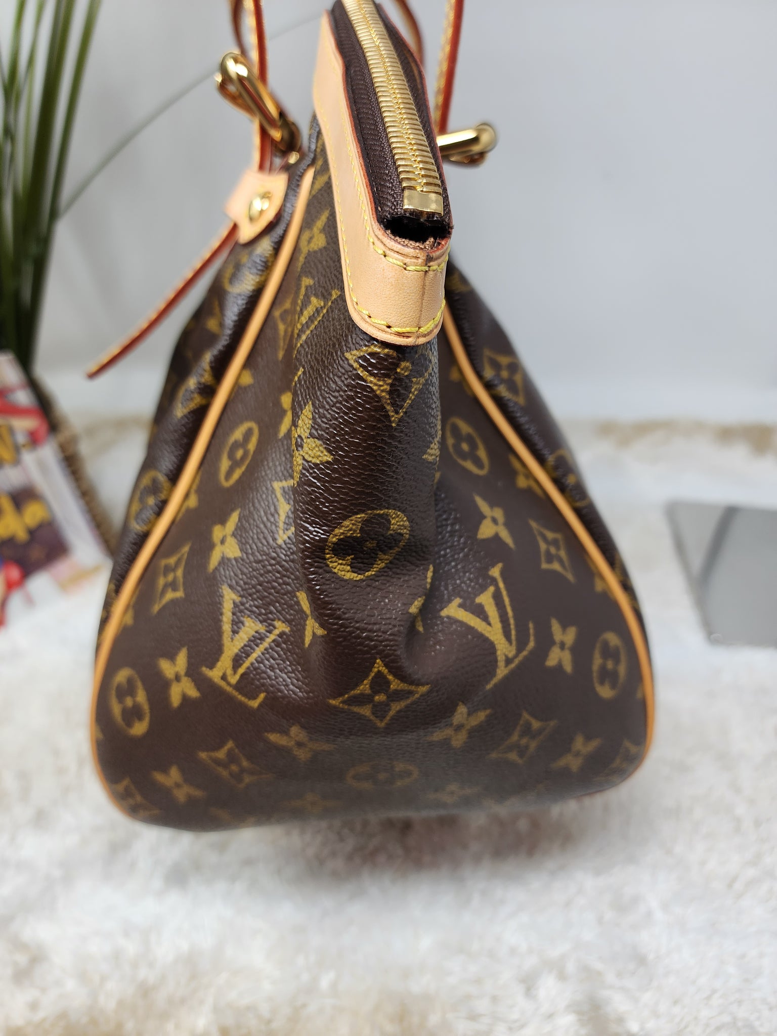 LOUIS VUITTON TIVOLI GM – Shore Chic