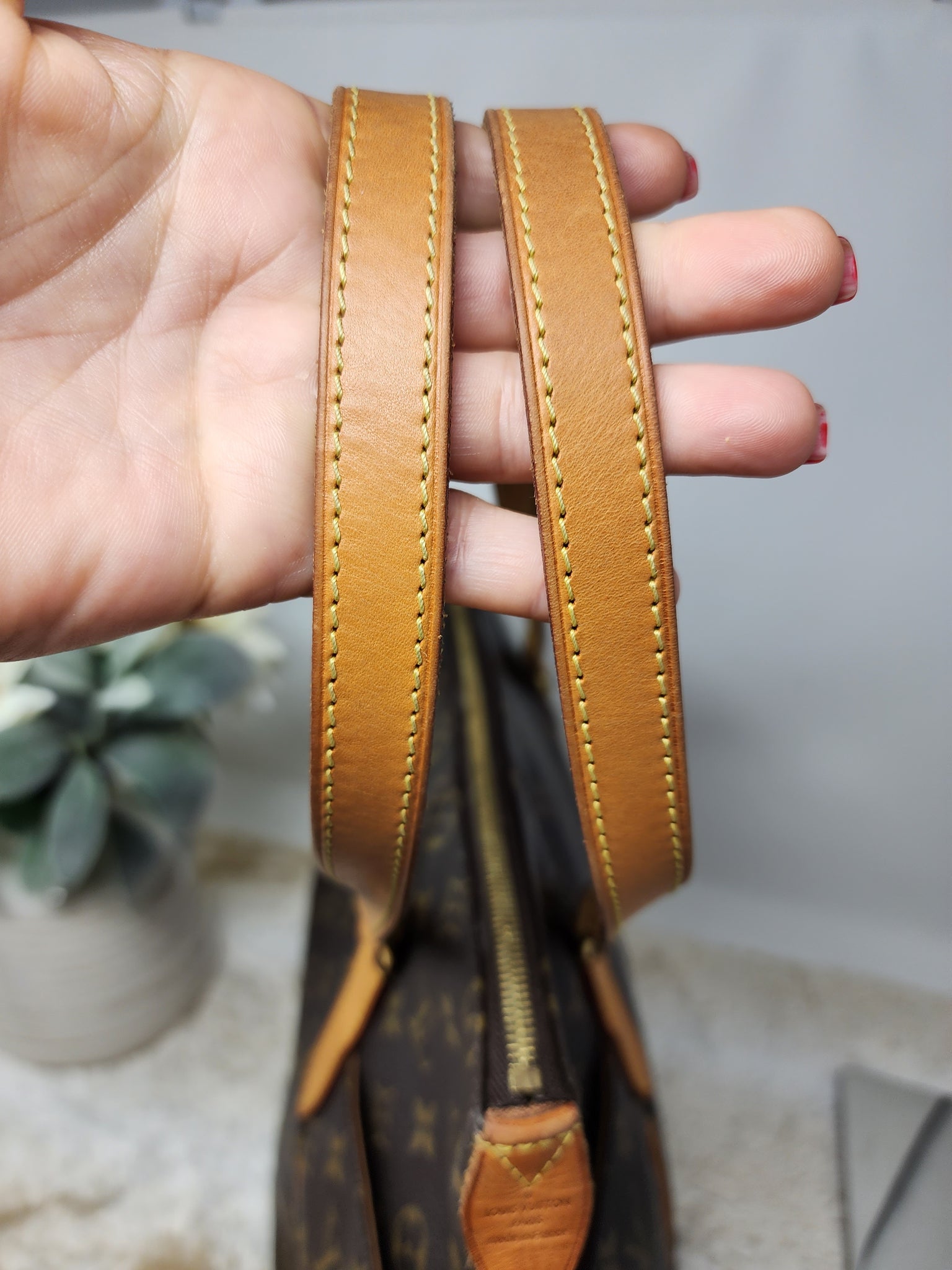Louis Vuitton Bag Handle Cracking