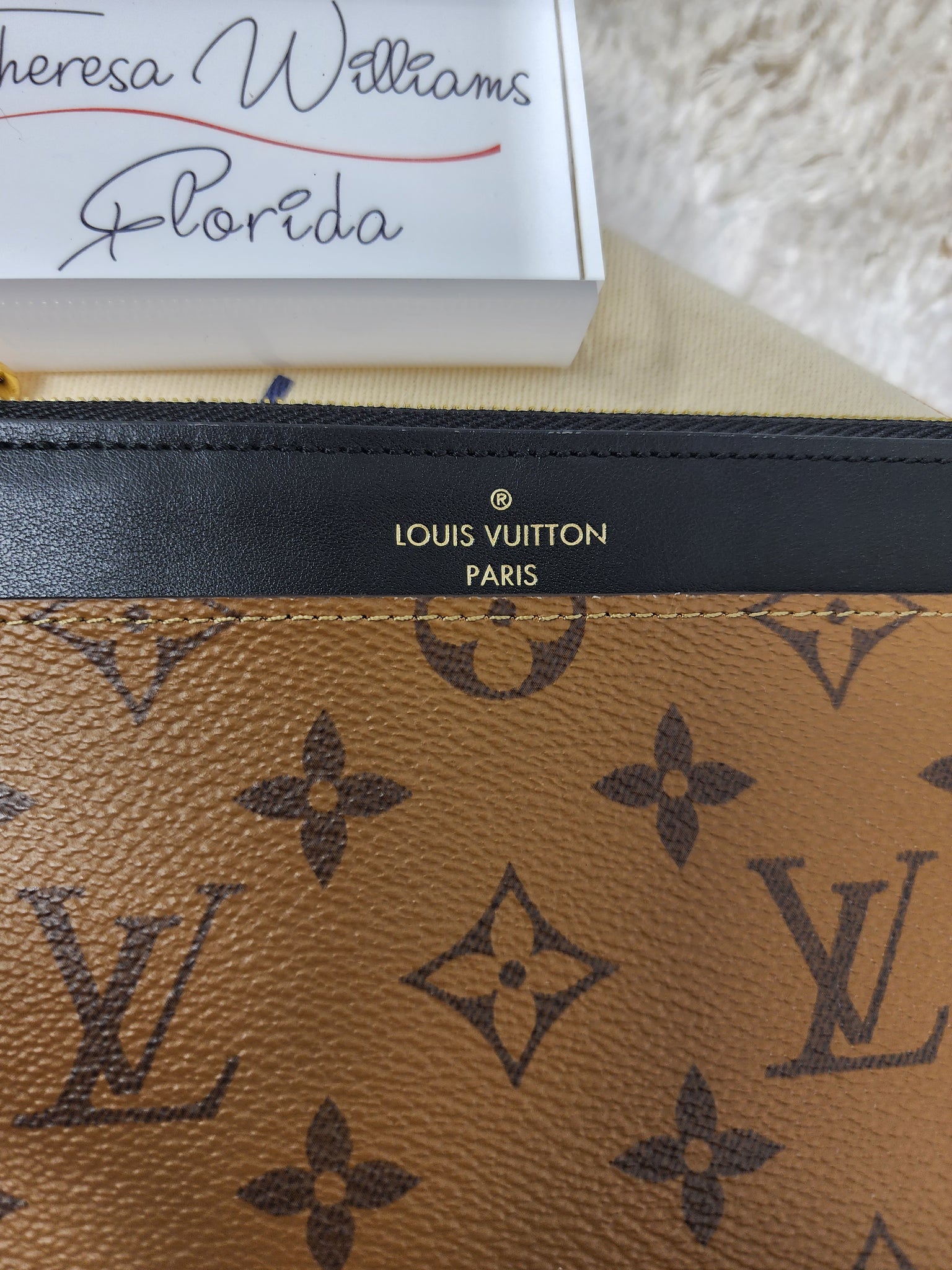 LOUIS VUITTON -VINTAGE AUTHENTIC MONOGRAM NOTE PAD WITH GOLD PENCIL-BOX &  SLEEPER BAG
