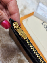 LOUIS VUITTON REVERSE SLIM PURSE WALLET