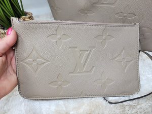 LOUIS VUITTON EMPREINTE NEVERFULL MM WITH POUCH, TURTLEDOVE