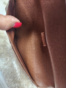 LOUIS VUITTON PORTE TRESOR INTERNATIONAL MONOGRAM WALLET