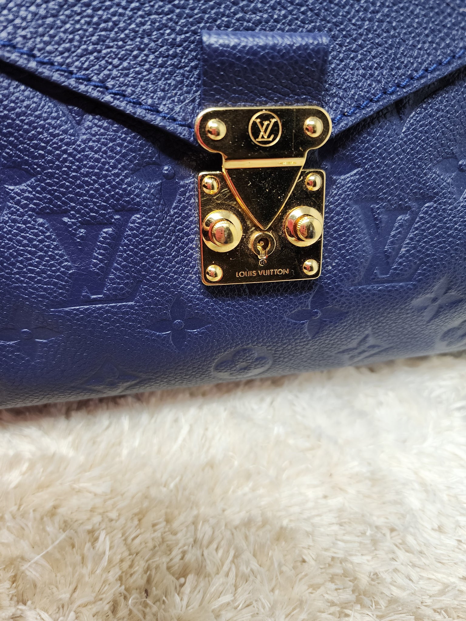 Louis Vuitton Metis Hobo Monogram Empreinte Leather Blue 2211421