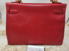 HERMES KELLY 32 ROUGE VIF COURCHEVEL, GHW