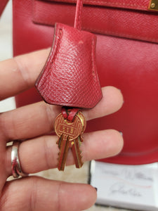 HERMES KELLY 32 ROUGE VIF COURCHEVEL, GHW