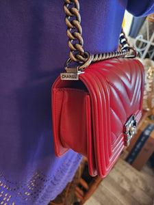 CHANEL SMALL CHEVRON BOY FLAP