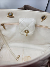 CHANEL CAVIAR CLASSIC LARGE SHOPPING TOTE