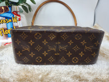 LOUIS VUITTON MONOGRAM LOOPING GM