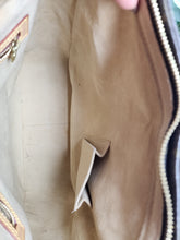 LOUIS VUITTON MONOGRAM LOOPING GM