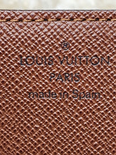 LOUIS VUITTON MONOGRAM CARD HOLDER