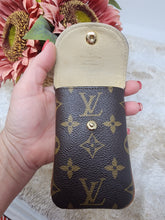 LOUIS VUITTON ETUI CARD CASE