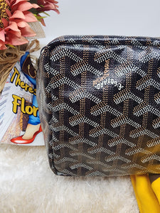 GOYARD ST LOUIS PM TOTE AND POUCH
