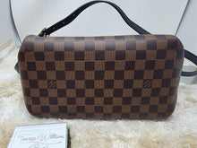 LOUIS VUITTON DE BELMONT AND POUCH