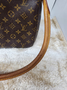 LOUIS VUITTON LOOPING MM