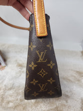 LOUIS VUITTON LOOPING MM