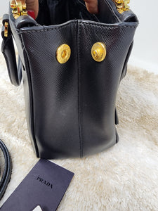 PRADA BORSA A MANO BLACK SAFFIANO HANDBAG