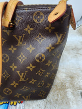 LOUIS VUITTON IENA PM