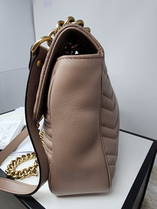 GUCCI MARMONT MEDIUM FLAP BAG - DUNE ROSE