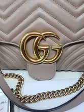 GUCCI MARMONT MEDIUM FLAP BAG - DUNE ROSE