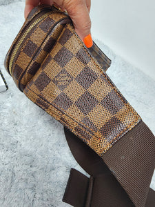 LOUIS VUITTON DE GERONIMOS SLING BAG - BUM BAG - SHOULDER BAG- BELT BAG