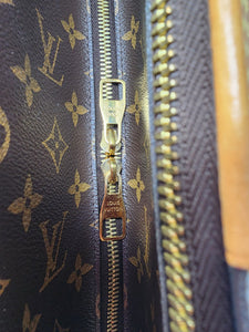LOUIS VUITTON MONOGRAM MARAIS