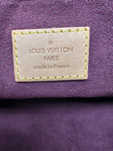 LOUIS VUITTON MONOGRAM MARAIS