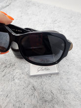 LOUIS VUITTON BLACK URSULA SUNGLASSES