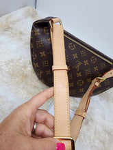 LOUIS VUITTON MONOGRAM BUMBAG