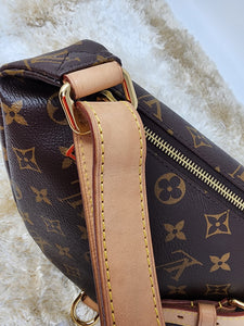 LOUIS VUITTON MONOGRAM BUMBAG