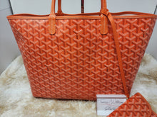 GOYARD ST LOUIS PM TOTE & POUCH - ORANGE