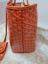 GOYARD ST LOUIS PM TOTE & POUCH - ORANGE