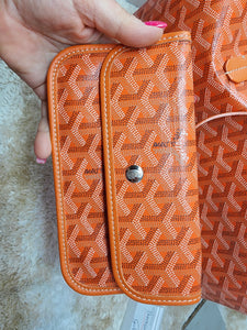 GOYARD ST LOUIS PM TOTE & POUCH - ORANGE