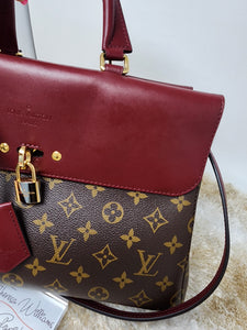 LOUIS VUITTON VENUS