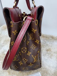 LOUIS VUITTON VENUS