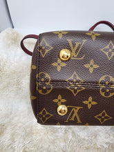 LOUIS VUITTON VENUS